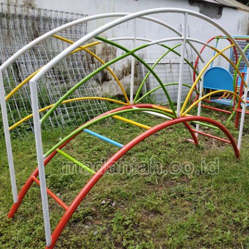 Jual Murah Mainan Tangga Majemuk Setengah Lingkaran TK SerangJual Murah Mainan Tangga Majemuk Setengah Lingkaran TK Serang