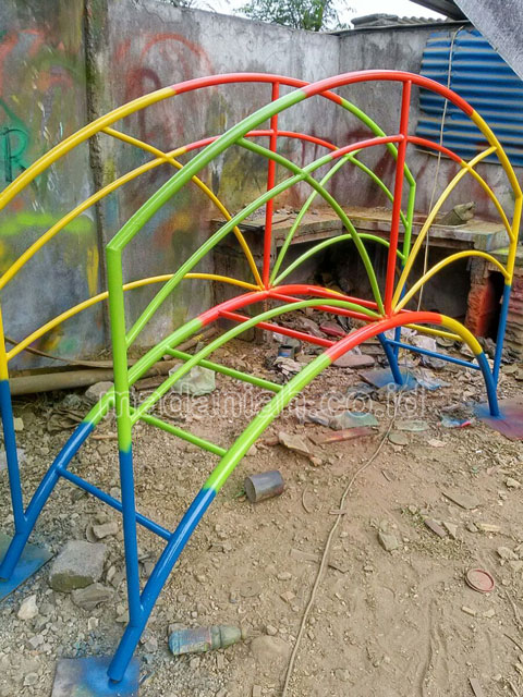 Jual Murah Mainan Tangga Majemuk Setengah Lingkaran TK Solok