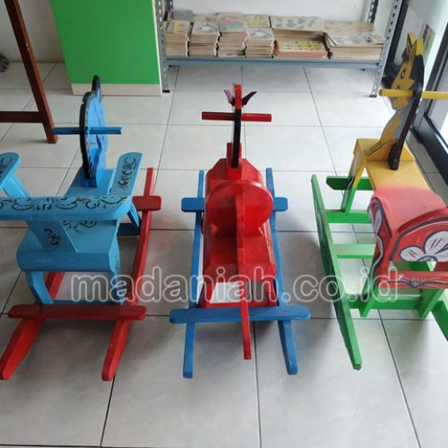 Jual Murah Toko Produsen Mainan Kuda Goyang Anak TK PAUD Gresik Jual Murah Toko Produsen Mainan Kuda Goyang Anak TK PAUD Gresik