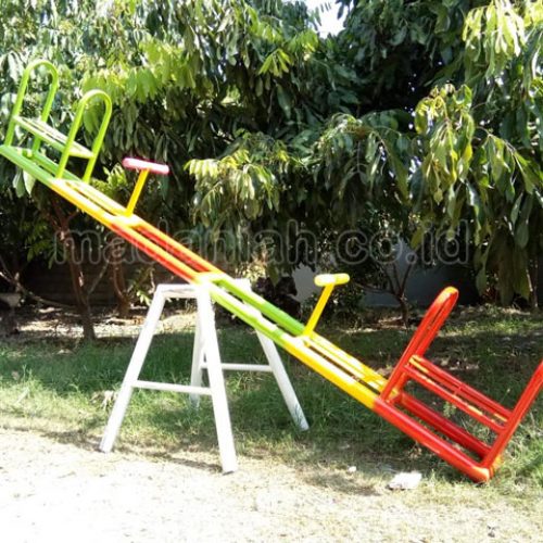 Jual Harga Murah Mainan Jungkitan Anak TK PAUD Halmahera Timur