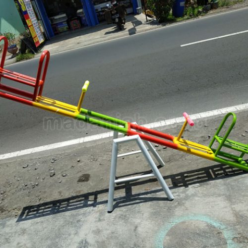 Jual Harga Murah Mainan Jungkitan Anak TK PAUD Manggarai Timur