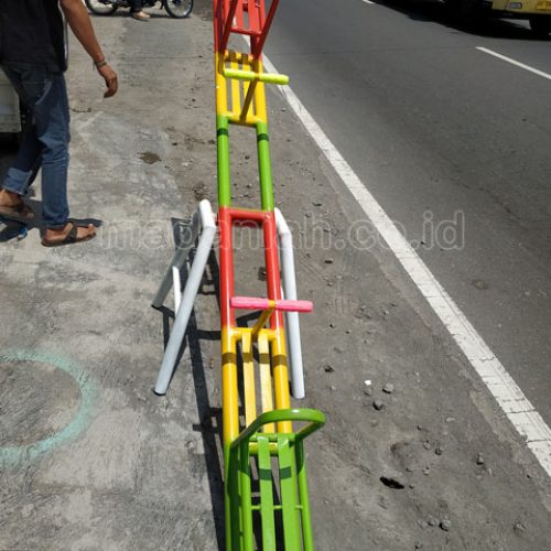Jual Harga Murah Mainan Jungkitan Anak TK PAUD Pulang Pisau