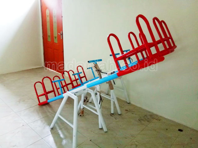 Jual Harga Murah Mainan Jungkitan Anak TK PAUD Tanjung Jabung Barat