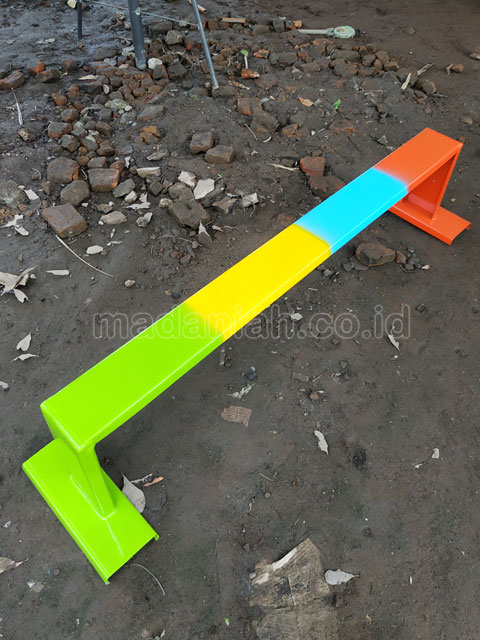 Jual Harga Murah Mainan Papan Titian Anak TK PAUD Gunung Mas