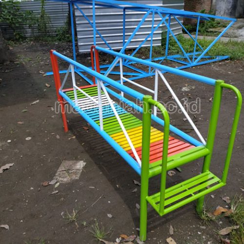 Jual Mainan Jembatan Rantai Goyang Anak TK Labuhanbatu Selatan