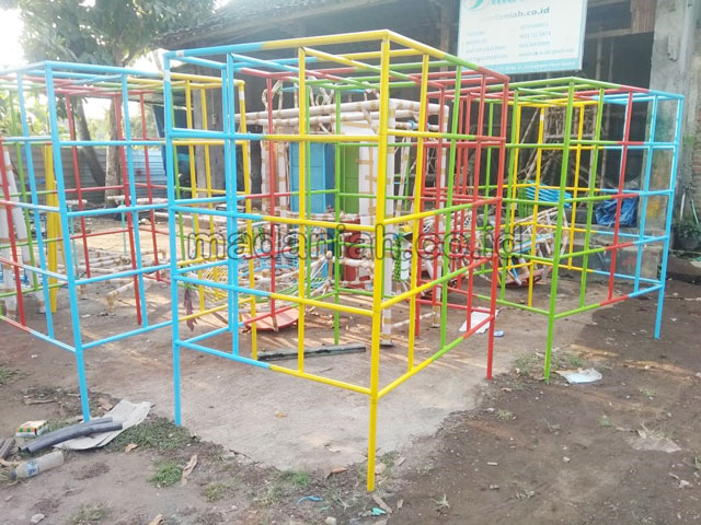 Jual Mainan Tangga Majemuk Kubus Anak TK PAUD Minahasa Tenggara