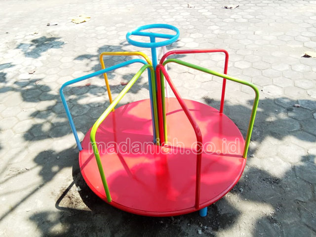 Jual Murah Mainan Anak Putaran Fiber TK PAUD Kubu Raya