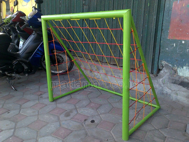 Jual Murah Mainan Gawang Sepak Bola Anak TK PAUD Gunung Mas