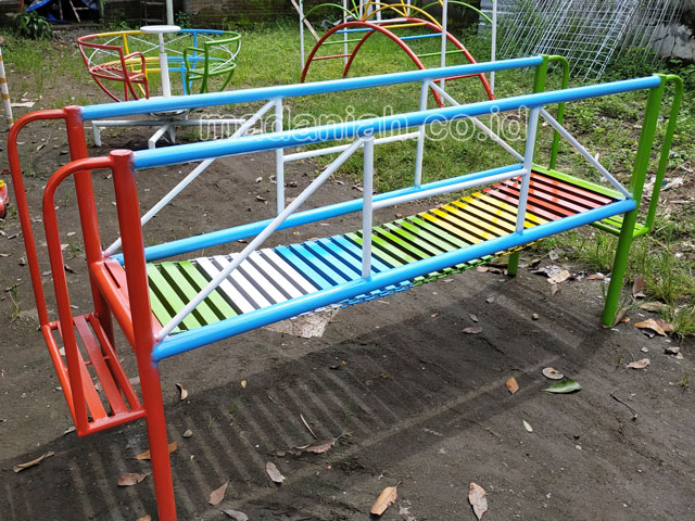 Jual Murah Mainan Jembatan Rantai Goyang Anak TK Aceh Tamiang