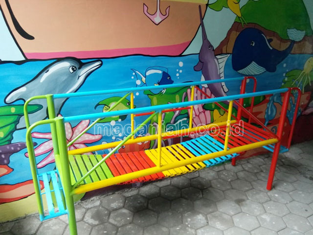 Jual Murah Mainan Jembatan Rantai Goyang Anak TK Bengkalis