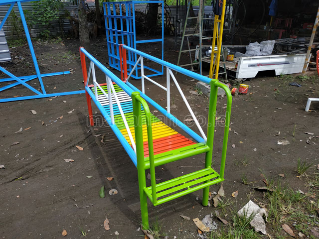 Jual Murah Mainan Jembatan Rantai Goyang Anak TK Kapuas