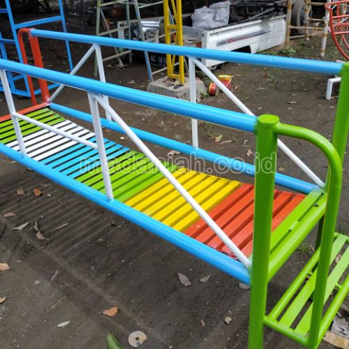 Jual Murah Mainan Jembatan Rantai Goyang Anak TK Kota Mataram Jual Murah Mainan Jembatan Rantai Goyang Anak TK Kota Mataram
