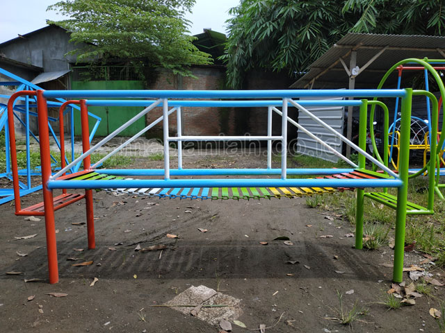 Jual Murah Mainan Jembatan Rantai Goyang Anak TK Labuhanbatu