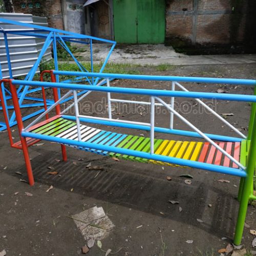 Jual Murah Mainan Jembatan Rantai Goyang Anak TK Maluku Barat Daya