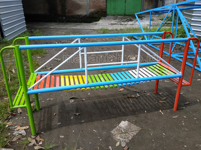 Jual Murah Mainan Jembatan Rantai Goyang Anak TK Mamuju Tengah