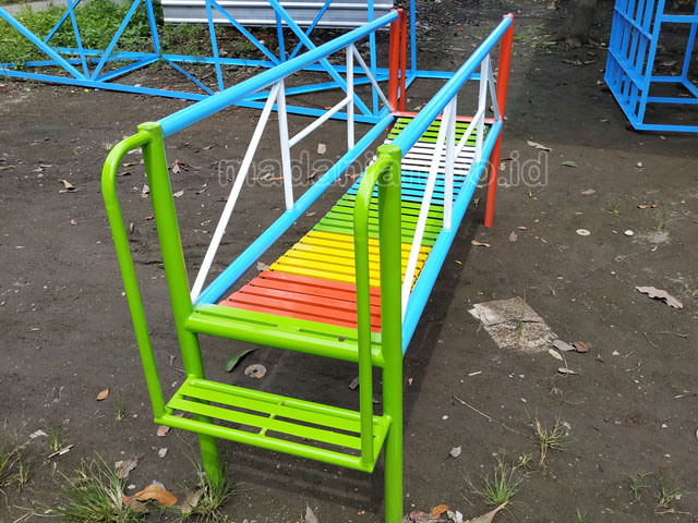 Jual Murah Mainan Jembatan Rantai Goyang Anak TK Mamuju
