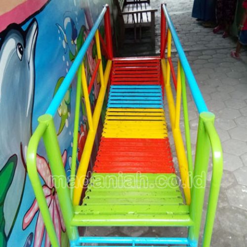 Jual Murah Mainan Jembatan Rantai Goyang Anak TK Pesawaran