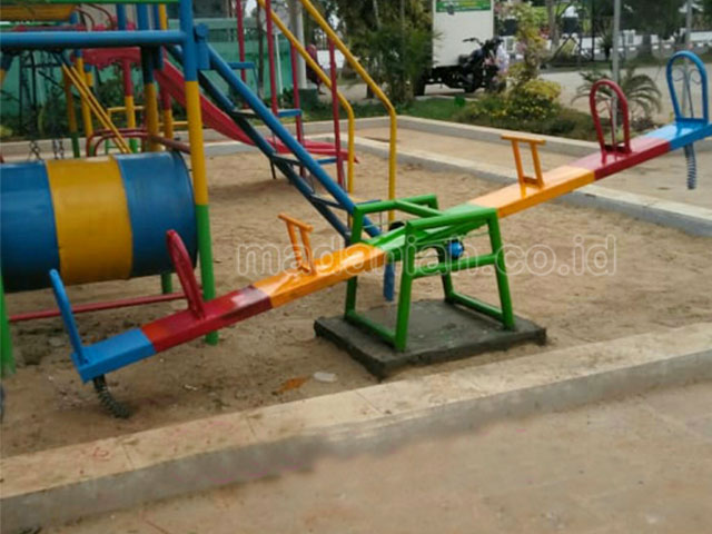 Jual Murah Mainan Jungkitan Anak TK PAUD Indramayu