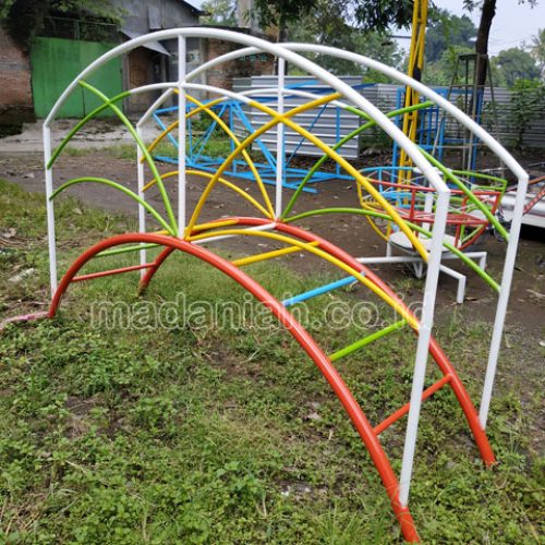 Jual Murah Mainan Tangga Majemuk Setengah Lingkaran TK Aceh Barat