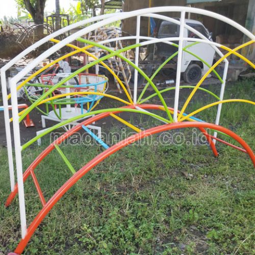 Jual Murah Mainan Tangga Majemuk Setengah Lingkaran TK Siak