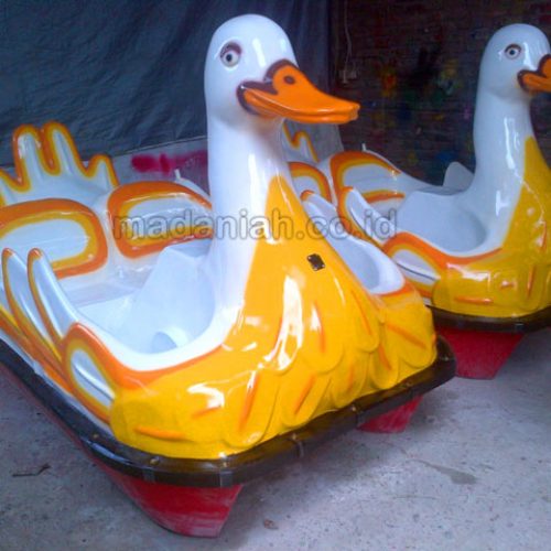 Jual Harga Murah Pabrik Produsen Sepeda Air Fiberglass Bireuen
