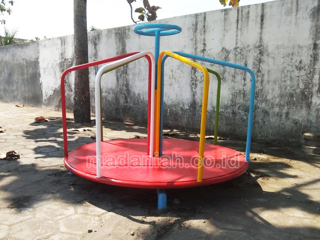 Jual Murah Mainan Anak Putaran Fiber TK PAUD Tapin
