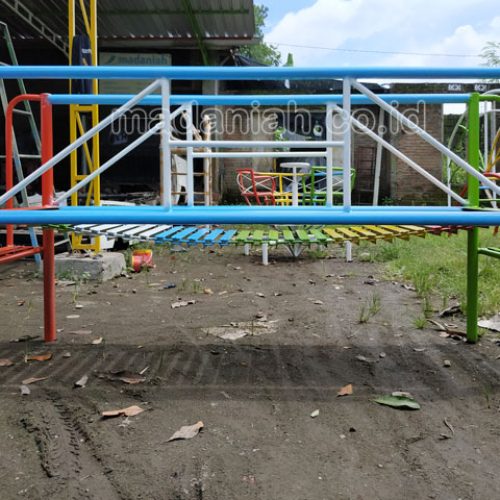 Jual Murah Mainan Jembatan Rantai Goyang Anak TK Bungo Jual Murah Mainan Jembatan Rantai Goyang Anak TK Bungo