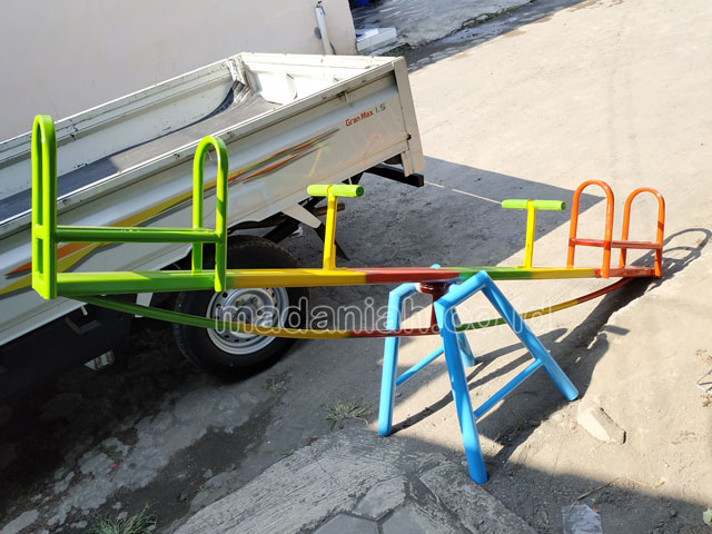 Jual Murah Mainan Jungkitan Anak TK PAUD Pagar Alam
