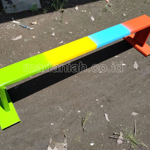 Jual Murah Mainan Papan Titian Anak TK PAUD Pacitan