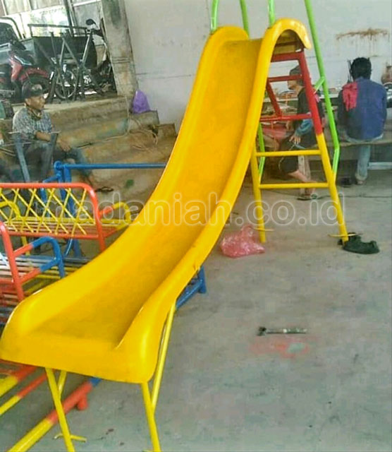 Jual Murah Mainan Perosotan Fiber Anak TK PAUD Pasaman
