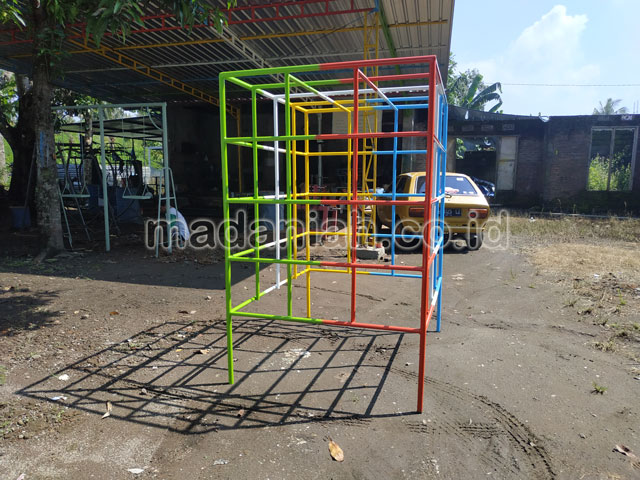 Jual Murah Mainan Tangga Majemuk Kubus Anak TK Sorong