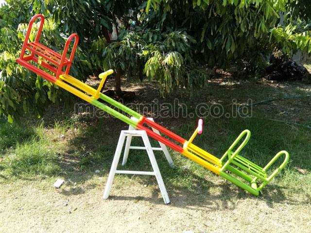 Jual Harga Murah Mainan Jungkitan Anak TK PAUD Situbondo