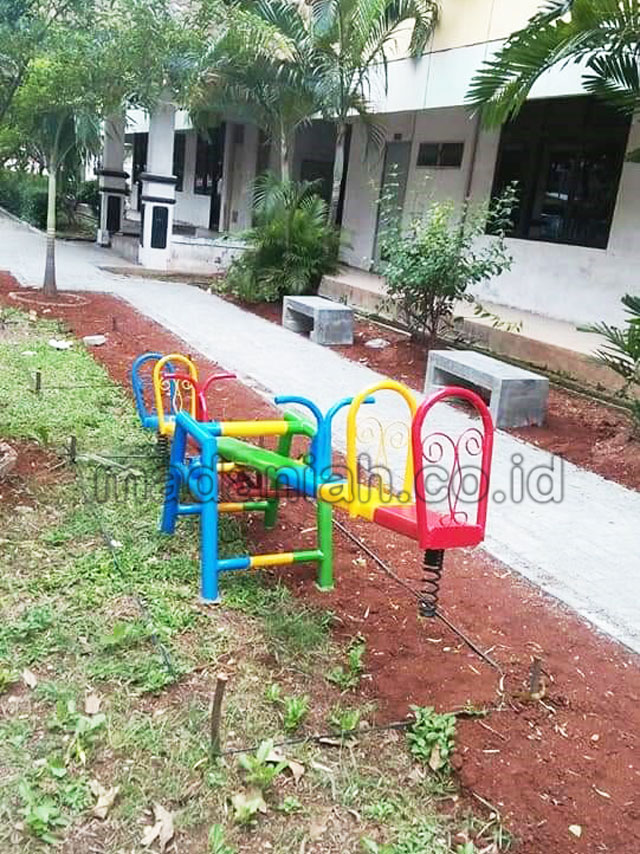 Jual Harga Murah Mainan Jungkitan Anak TK PAUD Trenggalek