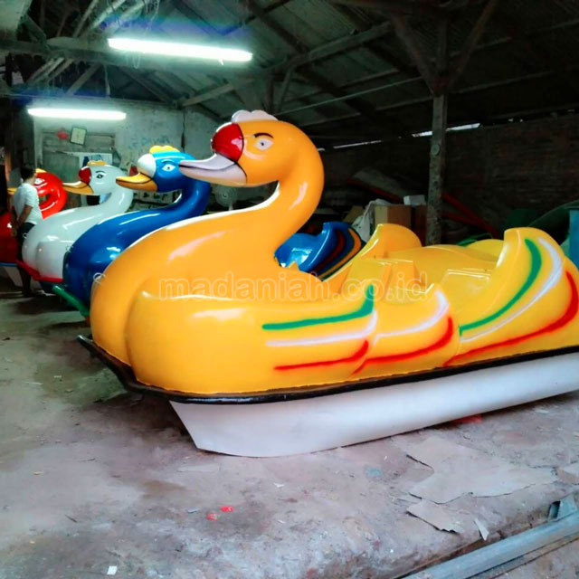 Jual Harga Murah Pabrik Produsen Sepeda Air Fiberglass Tanggamus