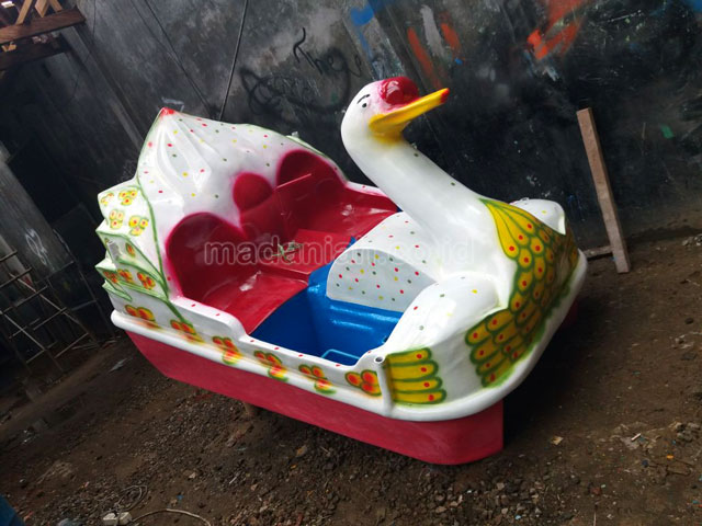 Jual Harga Murah Pabrik Sepeda Air Fiberglass Bone Bolango