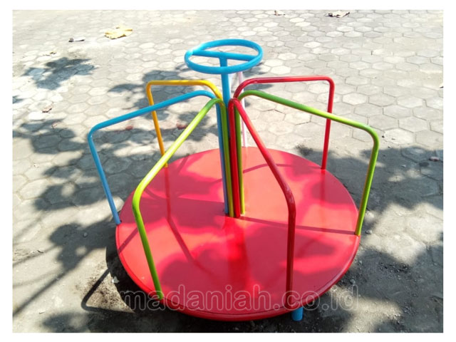 Jual Murah Mainan Anak Putaran Fiber TK PAUD Balangan