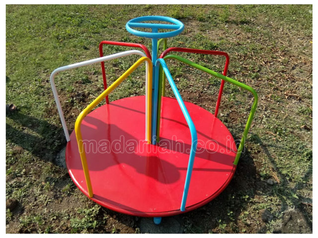 Jual Murah Mainan Anak Putaran Fiber TK PAUD Kapuas
