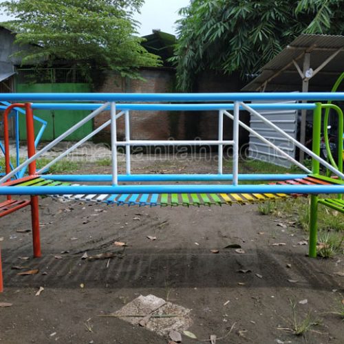 Jual Murah Mainan Jembatan Rantai Goyang Anak TK Malinau