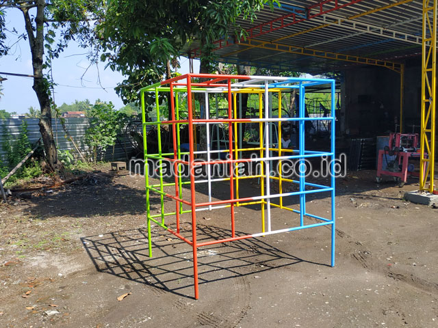 Jual Murah Mainan Tangga Majemuk Kubus Anak TK Sekadau