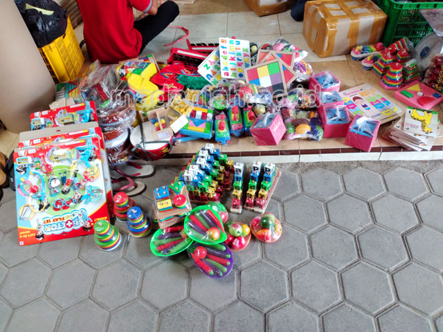 Toko Alat Peraga Edukatif Kertosari Banyuwangi