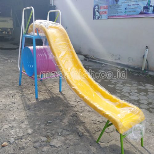 Jual Murah Mainan Perosotan Fiber Anak TK PAUD Enrekang Jual Murah Mainan Perosotan Fiber Anak TK PAUD Enrekang