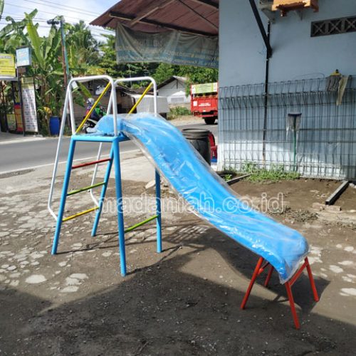 Jual Murah Mainan Perosotan Fiber Anak TK PAUD Kepahiang