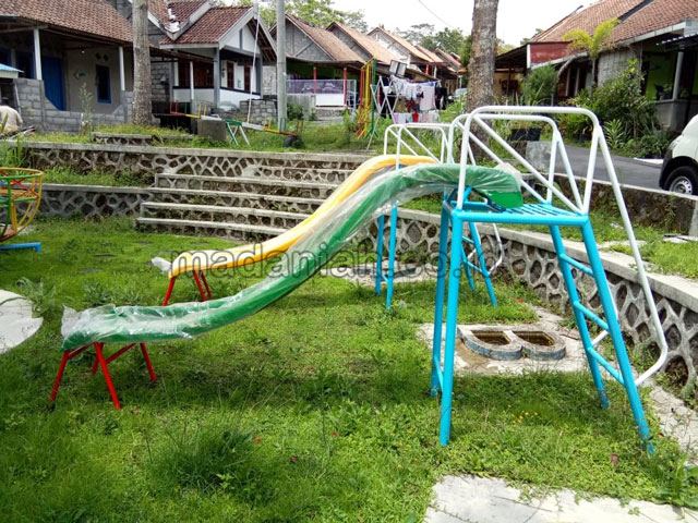 Jual Murah Mainan Perosotan Fiber Anak TK PAUD Minahasa Selatan