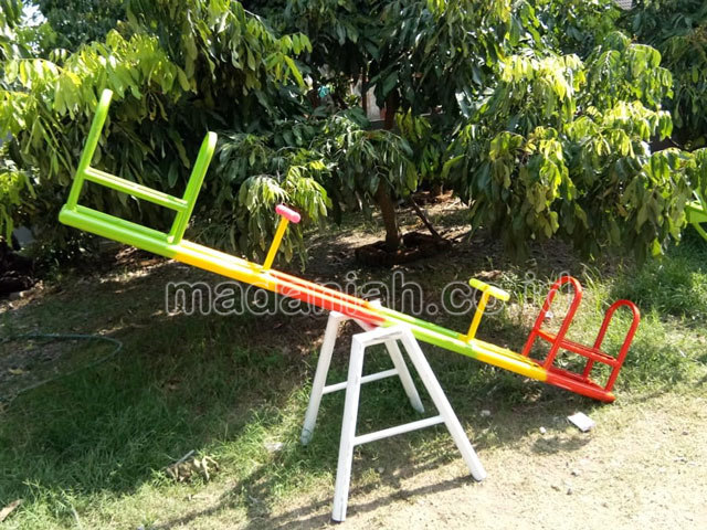Jual Harga Murah Mainan Jungkitan Anak TK PAUD Bengkalis