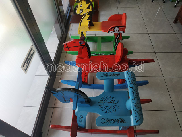 Jual Harga Murah Mainan Kuda Goyang Anak TK PAUD Tambrauw
