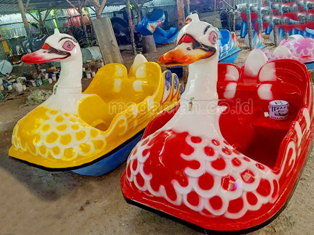 Jual Harga Murah Pabrik Produsen Sepeda Air Fiberglass Aceh Tamiang