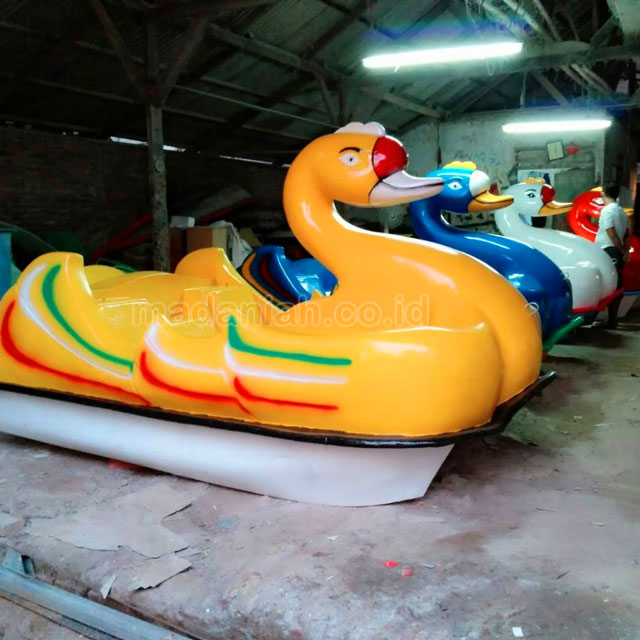 Jual Harga Murah Pabrik Produsen Sepeda Air Fiberglass Nagan Raya