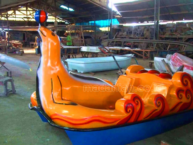 Jual Harga Murah Pabrik Produsen Sepeda Air Fiberglass Wonosobo