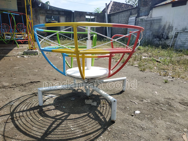 Jual Murah Mainan Mangkok Putar Anak TK PAUD Manokwari Selatan