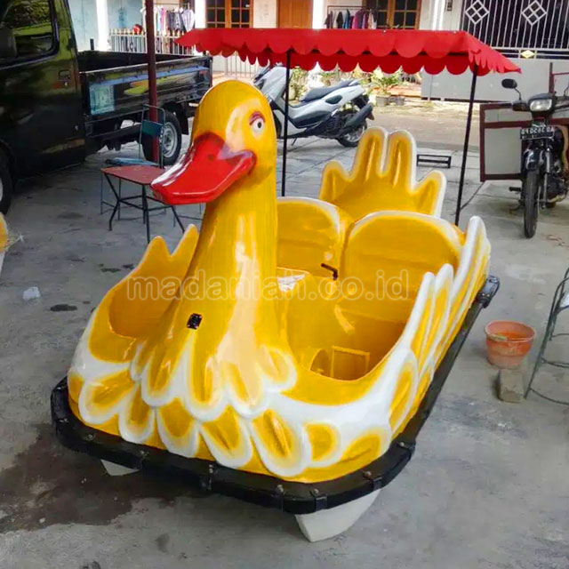 Jual Murah Pabrik Produsen Sepeda Air Fiberglass Manggarai Barat